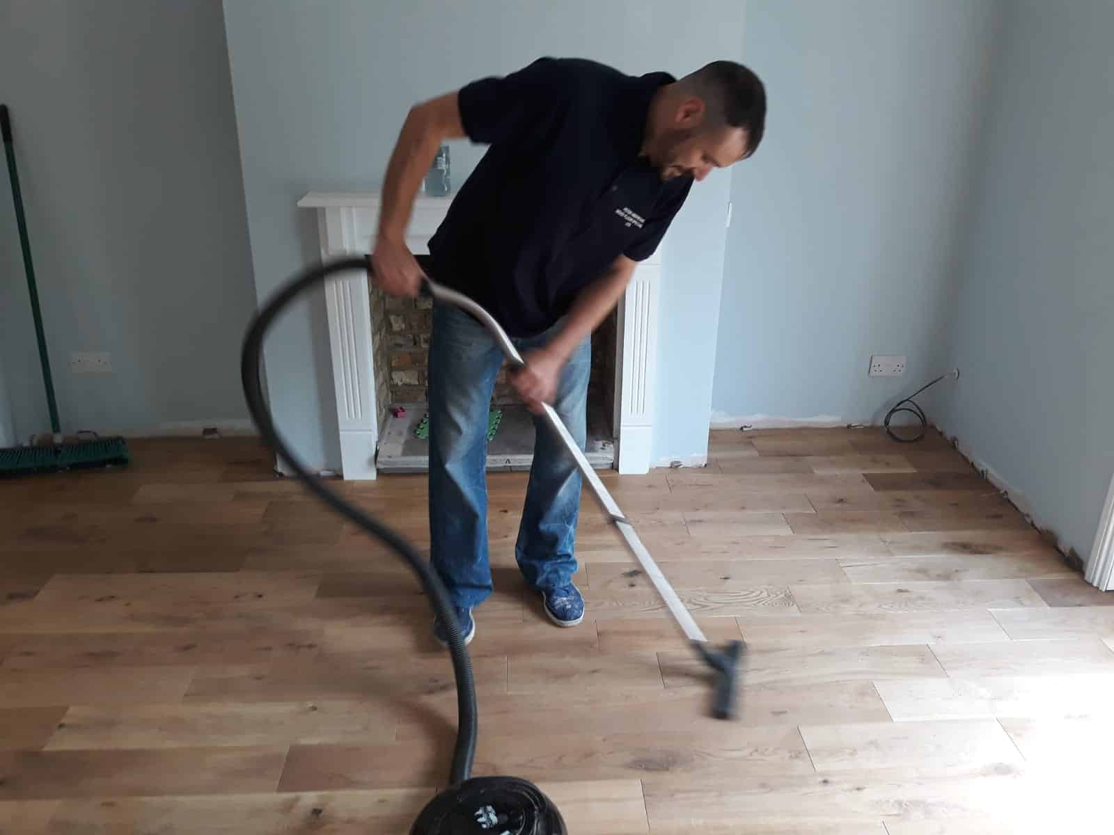 fitted oak floor Coulsdon Surrey